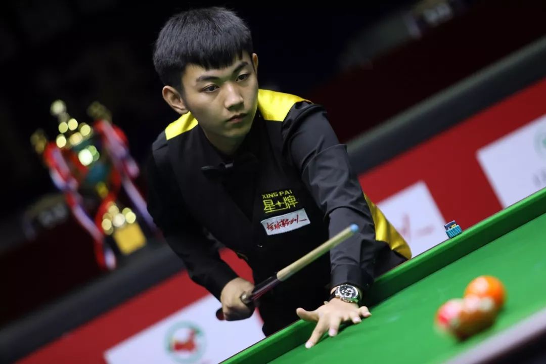 联赛中的领 联赛中的领