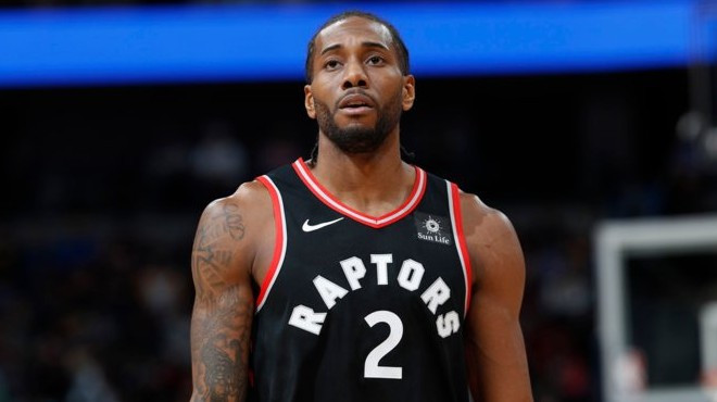 居首位的是 居首位的是