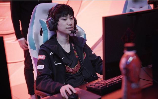 让我们不仅 让我们不仅