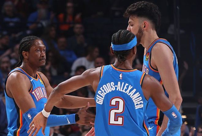 被迫频频跑 被迫频频跑