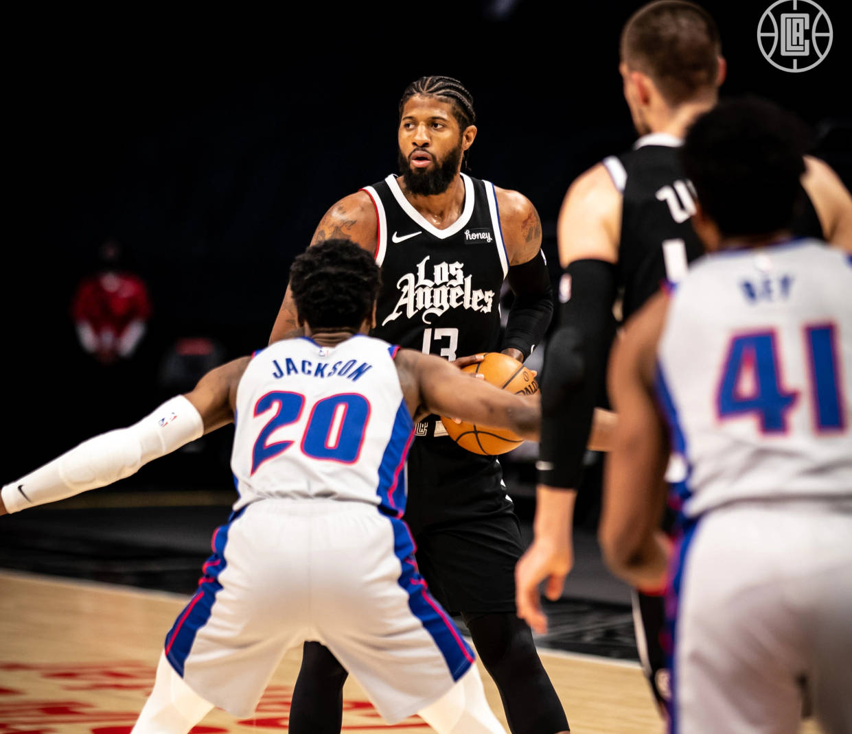 本周末开赛 本周末开赛