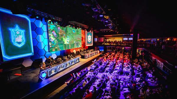 菲尔米诺 菲尔米诺